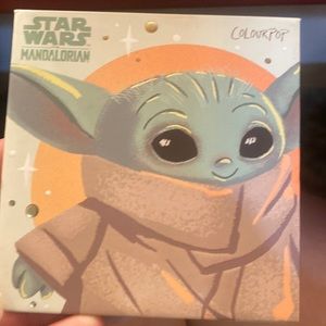Colourpop pallet Star Wars mandalorian